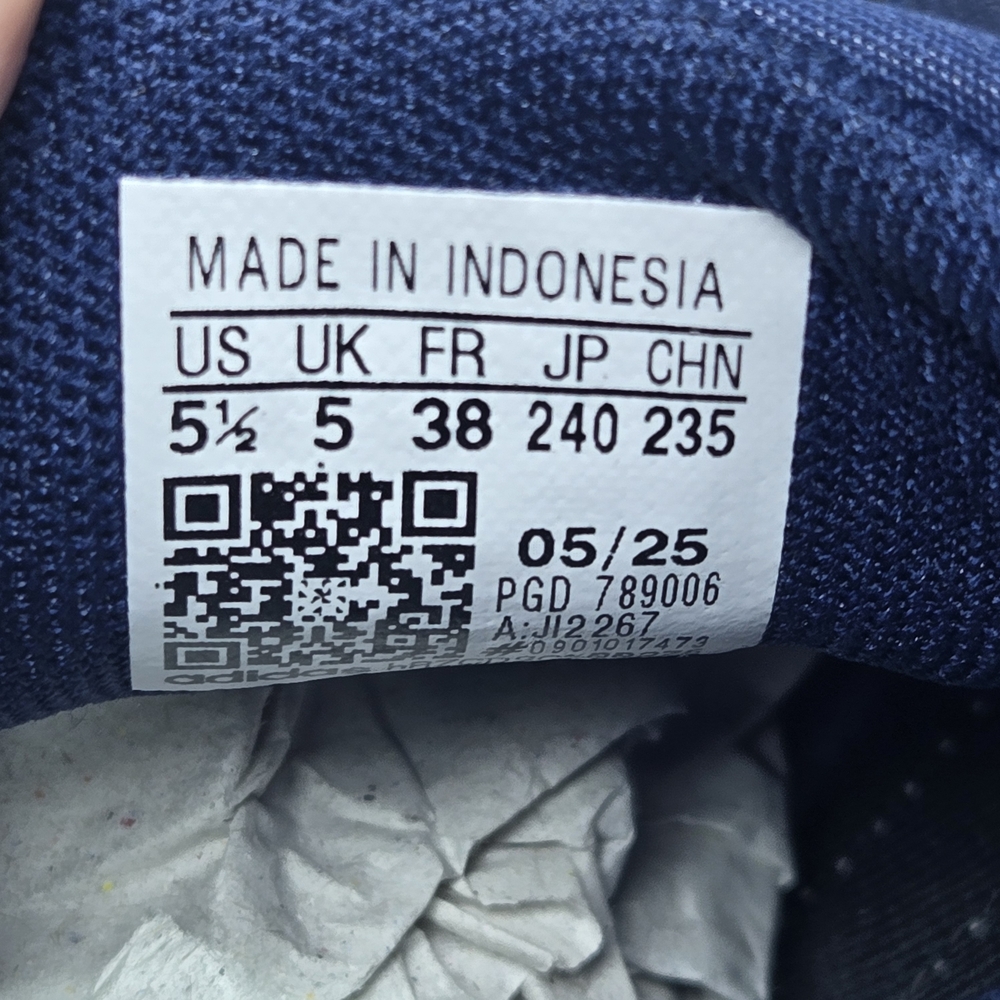 Adidas RUN 70s 2.0 Navy and White Retro Sneakers Size Junior 5.5 Women's Size 7 - Picture 12 of 13